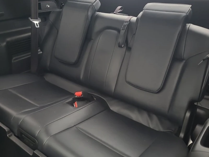 Mitsubishi Outlander * PHEV * CARFAX * , снимка 14 - Автомобили и джипове - 52840299