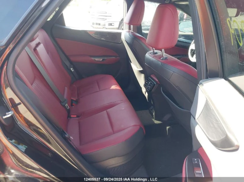 Lexus NX 350h PANO* Червен салон* 2ключа, снимка 10 - Автомобили и джипове - 52850140