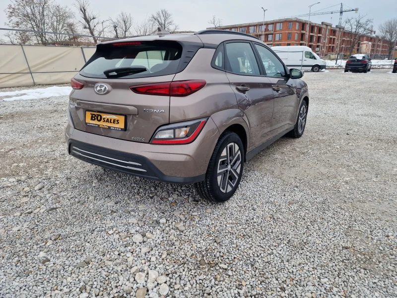 Hyundai Kona 64kWh , снимка 8 - Автомобили и джипове - 53343951