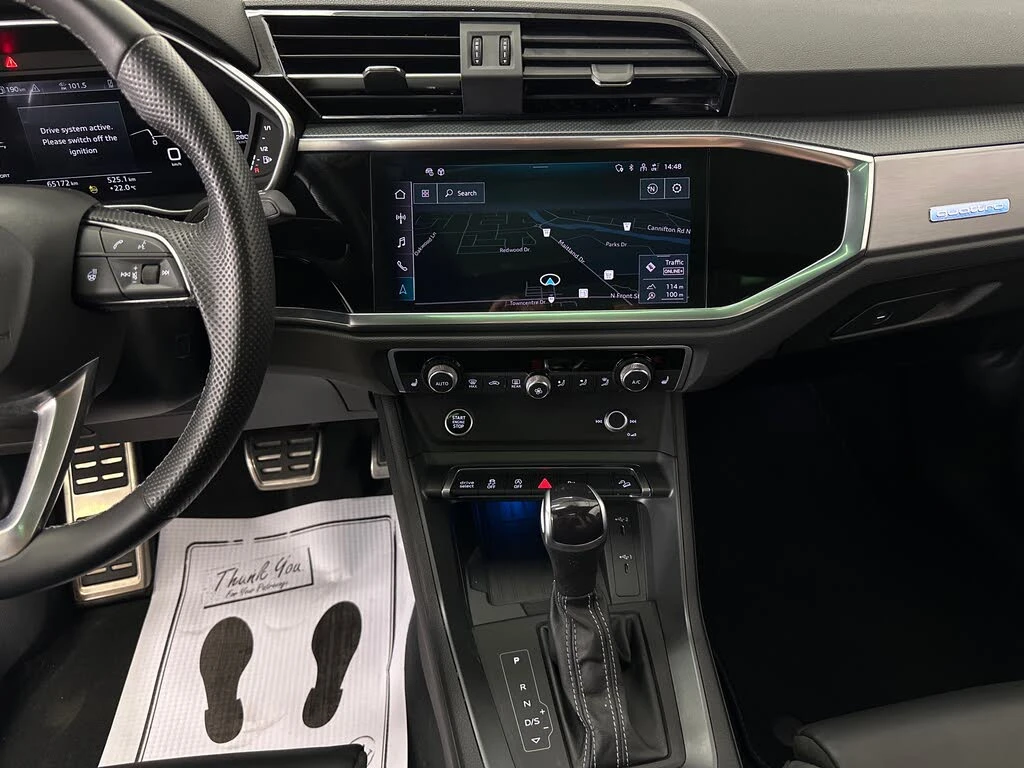 Audi Q3 S-Line* HeadUp* АвтоКредит* (ЦЕНА ДО БГ) - изображение 10