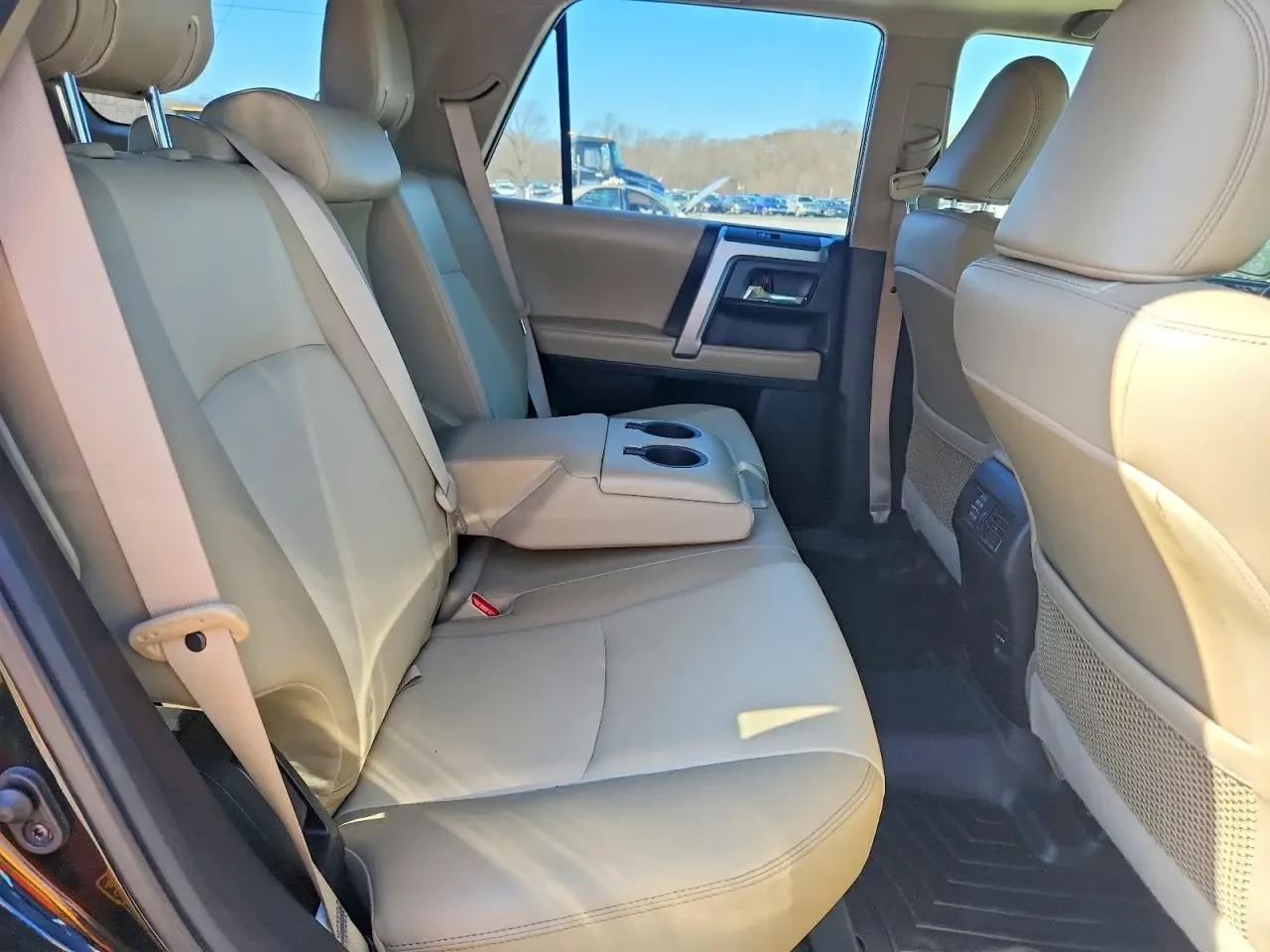 Toyota 4runner SR5 PREMIUM, снимка 10 - Автомобили и джипове - 53904110