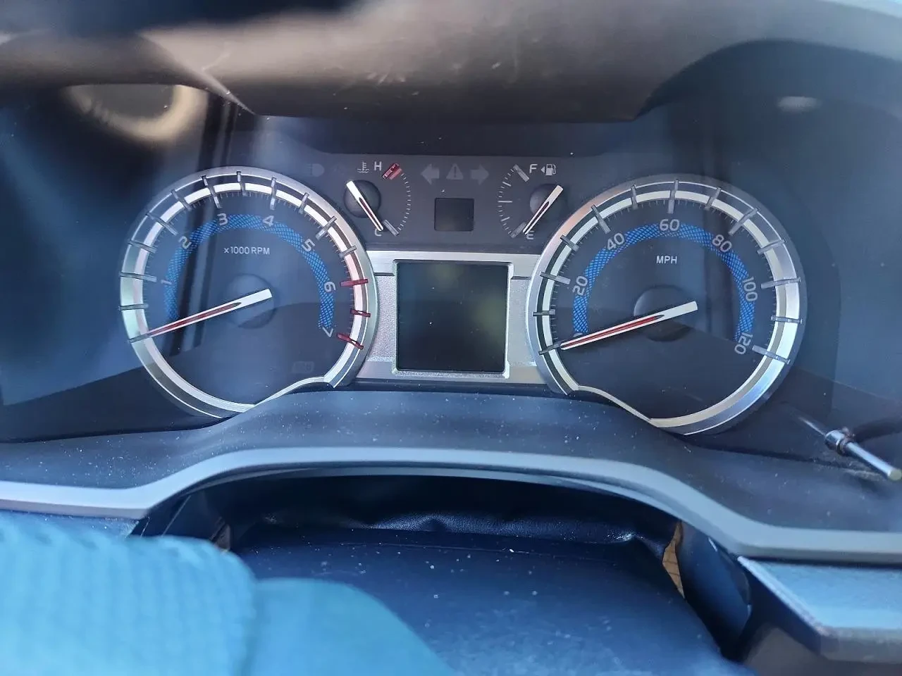 Toyota 4runner SR5 PREMIUM, снимка 11 - Автомобили и джипове - 53904110