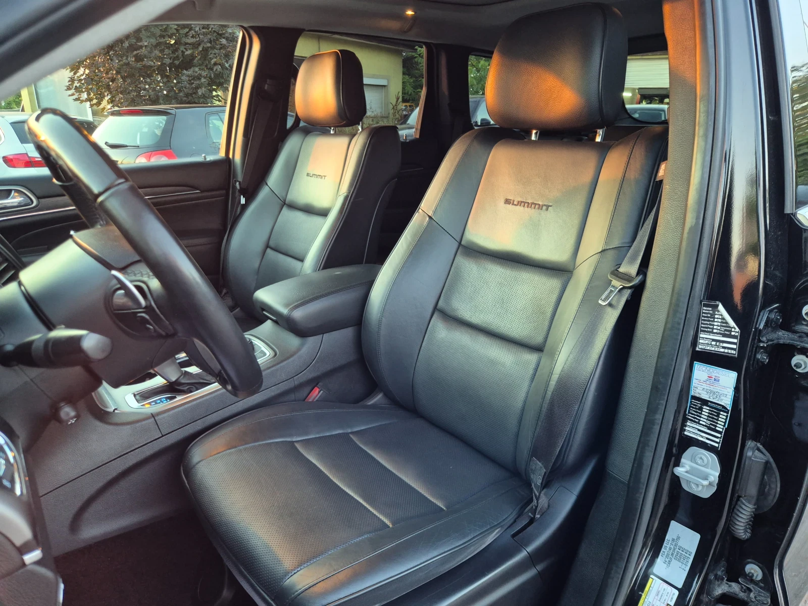 Jeep Grand cherokee 3.0CRD* SUMMIT* ОБДУХВАНЕ* ПАНОРАМА, снимка 9 - Автомобили и джипове - 54457883