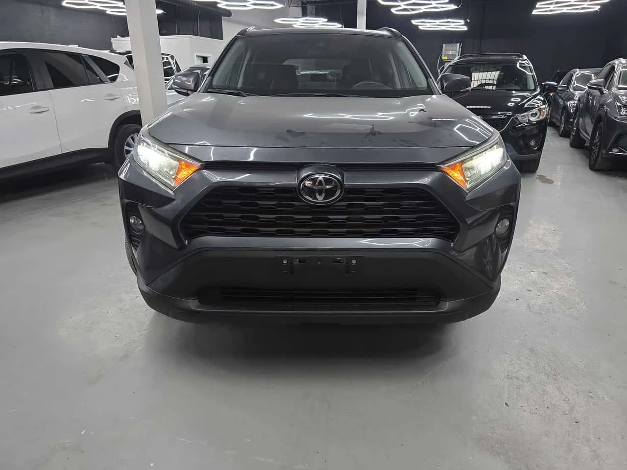 Toyota Rav4 * XLE * CARFAX * ШИБИДАХ * KEYLESS * ПОДГРЕВИ, снимка 6 - Автомобили и джипове - 54508674