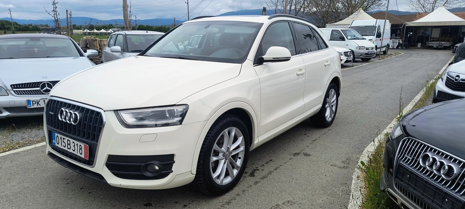 Audi Q3 2.0 - автомат, снимка 2 - Автомобили и джипове - 54625283