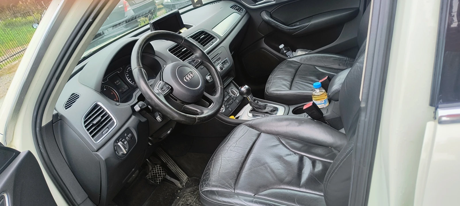 Audi Q3 2.0 - автомат, снимка 9 - Автомобили и джипове - 54625283