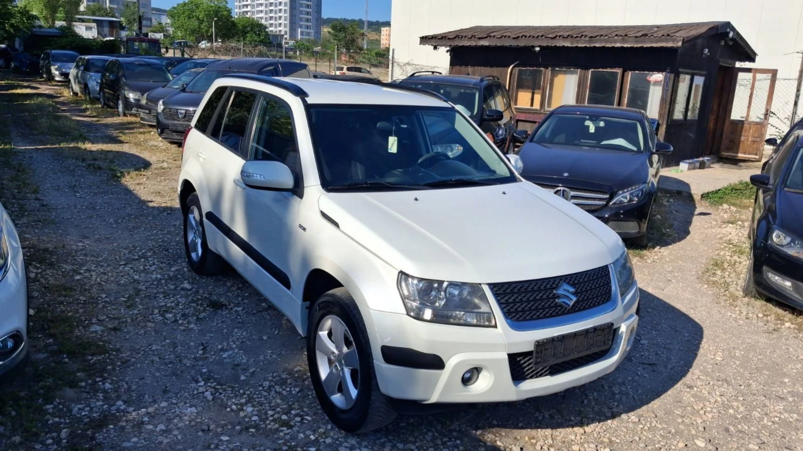 Suzuki Grand vitara 1.9DDIS - 4x4-, снимка 16 - Автомобили и джипове - 55023821