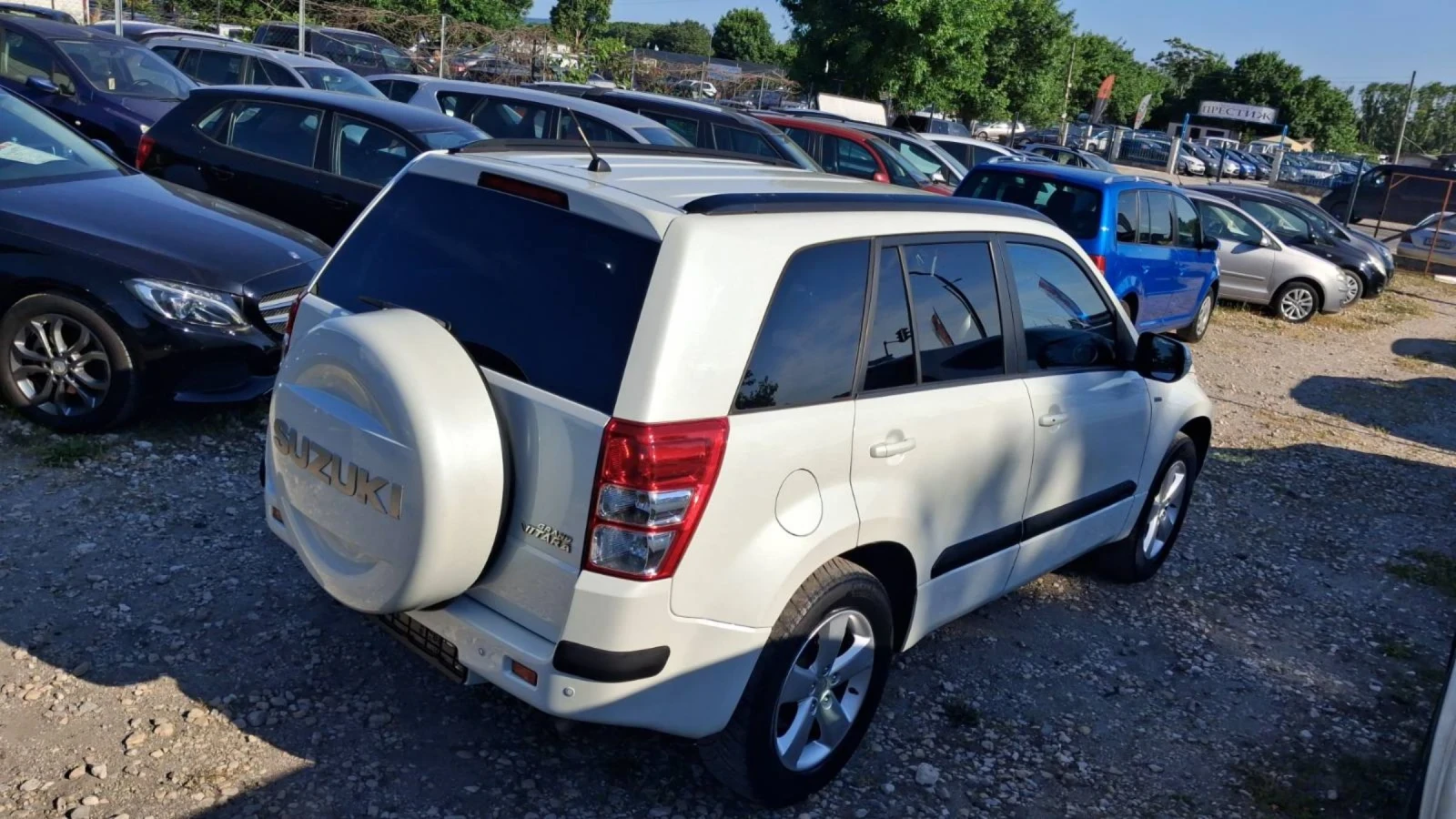 Suzuki Grand vitara 1.9DDIS - 4x4-, снимка 15 - Автомобили и джипове - 55023821