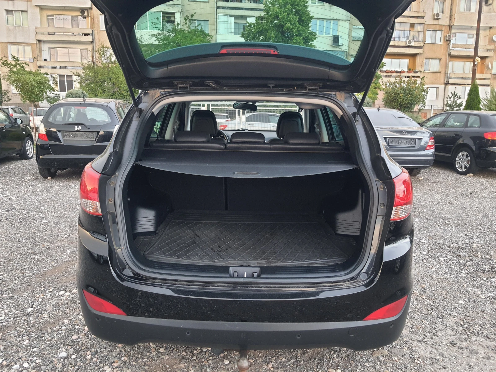 Hyundai IX35 2.0-184к.с. Keyless Go, снимка 7 - Автомобили и джипове - 55651173