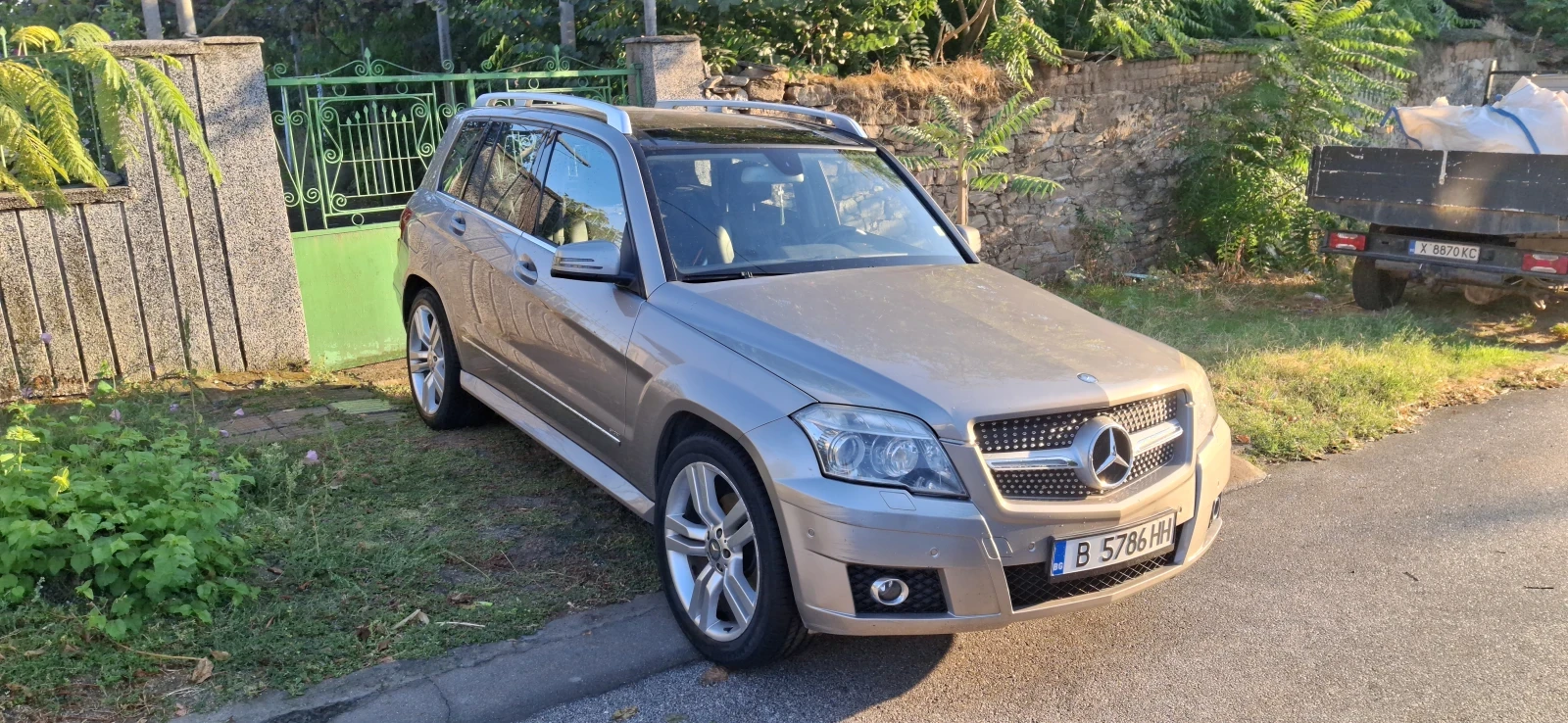 Mercedes-Benz GLK, снимка 2 - Автомобили и джипове - 56235875