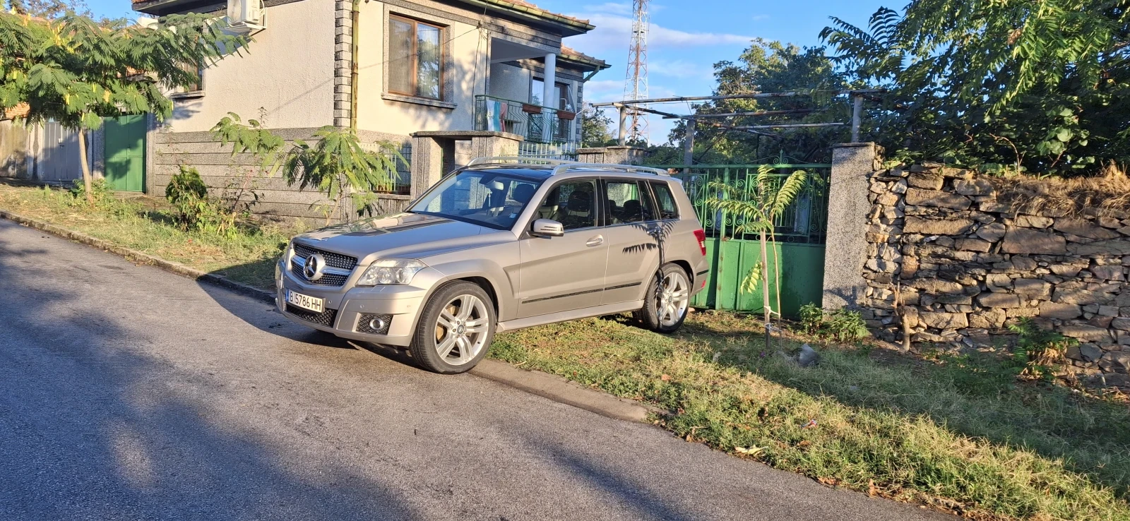 Mercedes-Benz GLK, снимка 3 - Автомобили и джипове - 56235875