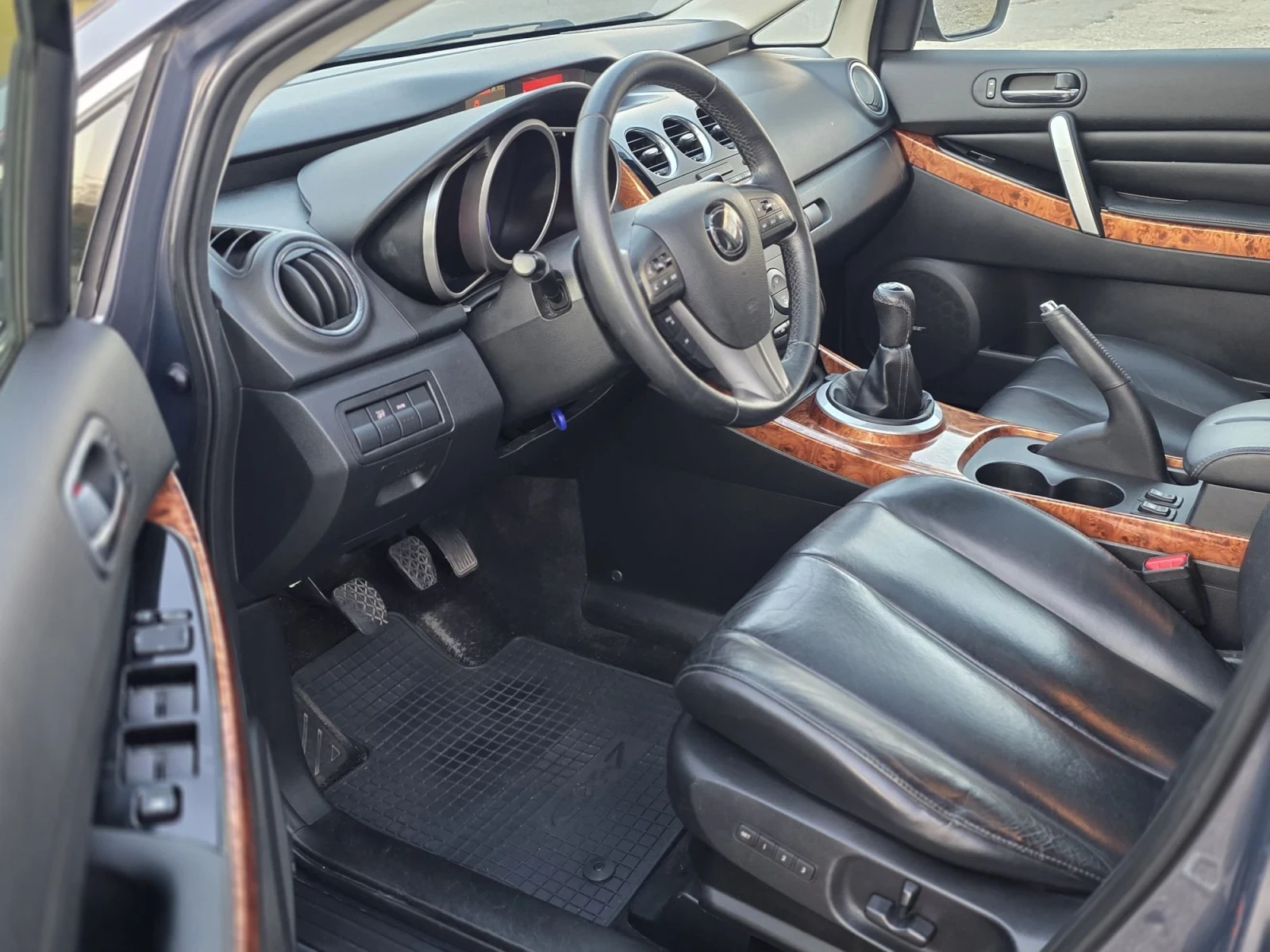 Mazda CX-7 2.2 CD 173 k.c. 4x4 Full Extri  | Mobile.bg � ����������� 9