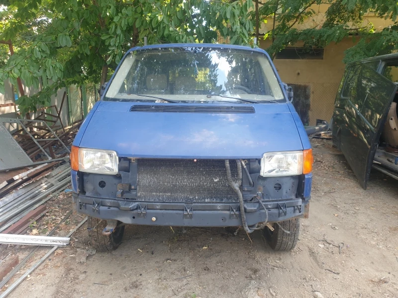 VW T4 2.4 DIESEL, снимка 9 - Бусове и автобуси - 37448636