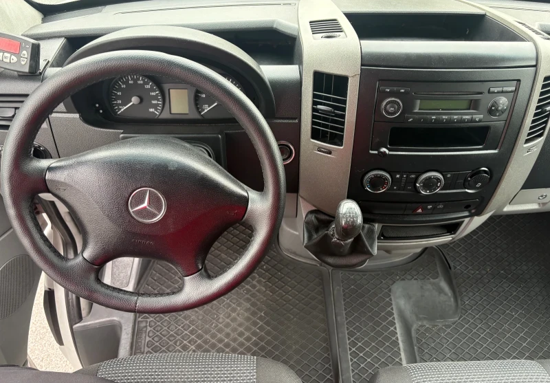 Mercedes-Benz Sprinter 413 КЛИМАТИК, снимка 14 - Бусове и автобуси - 52097513