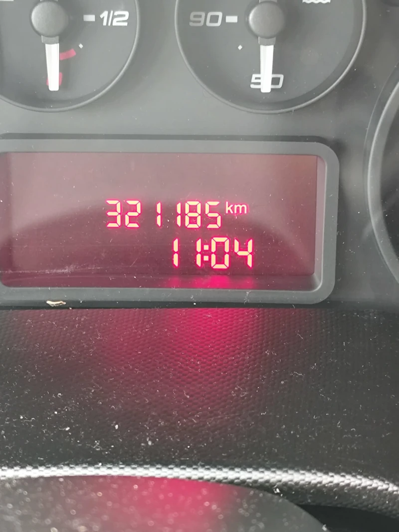 Iveco Daily 70C, снимка 5 - Бусове и автобуси - 52552810