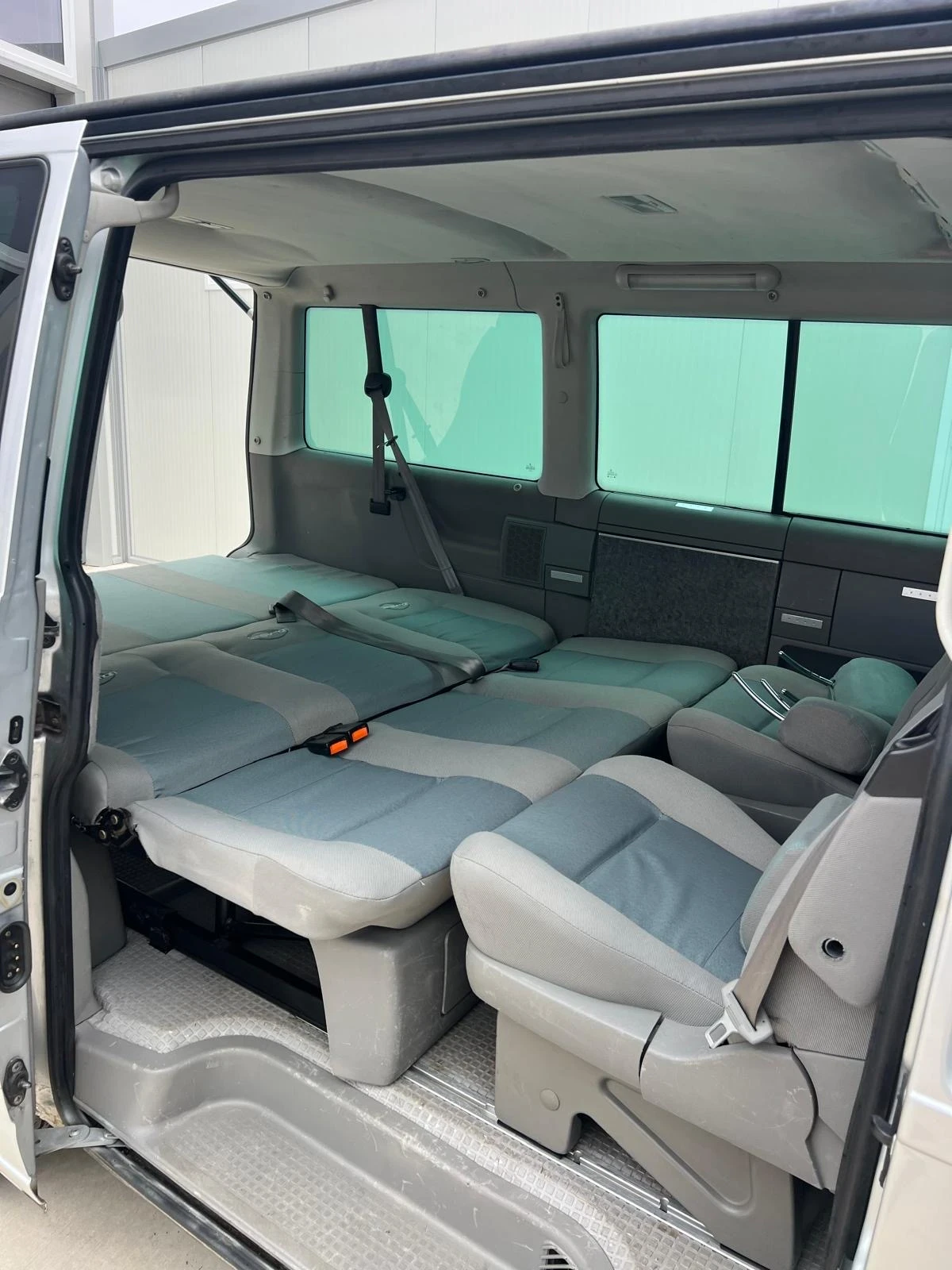 VW T4, снимка 14 - Бусове и автобуси - 55981498