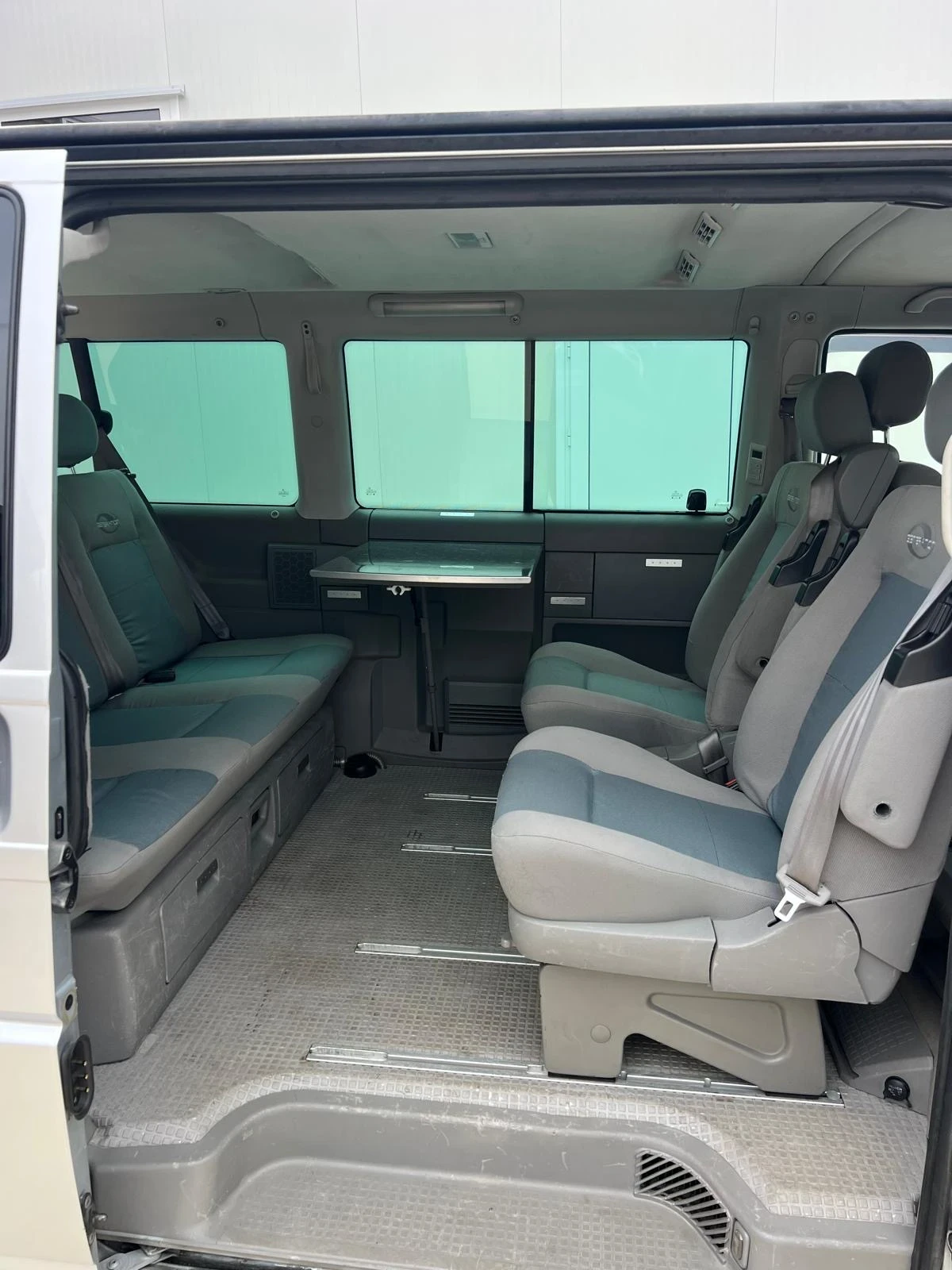 VW T4, снимка 15 - Бусове и автобуси - 55981498