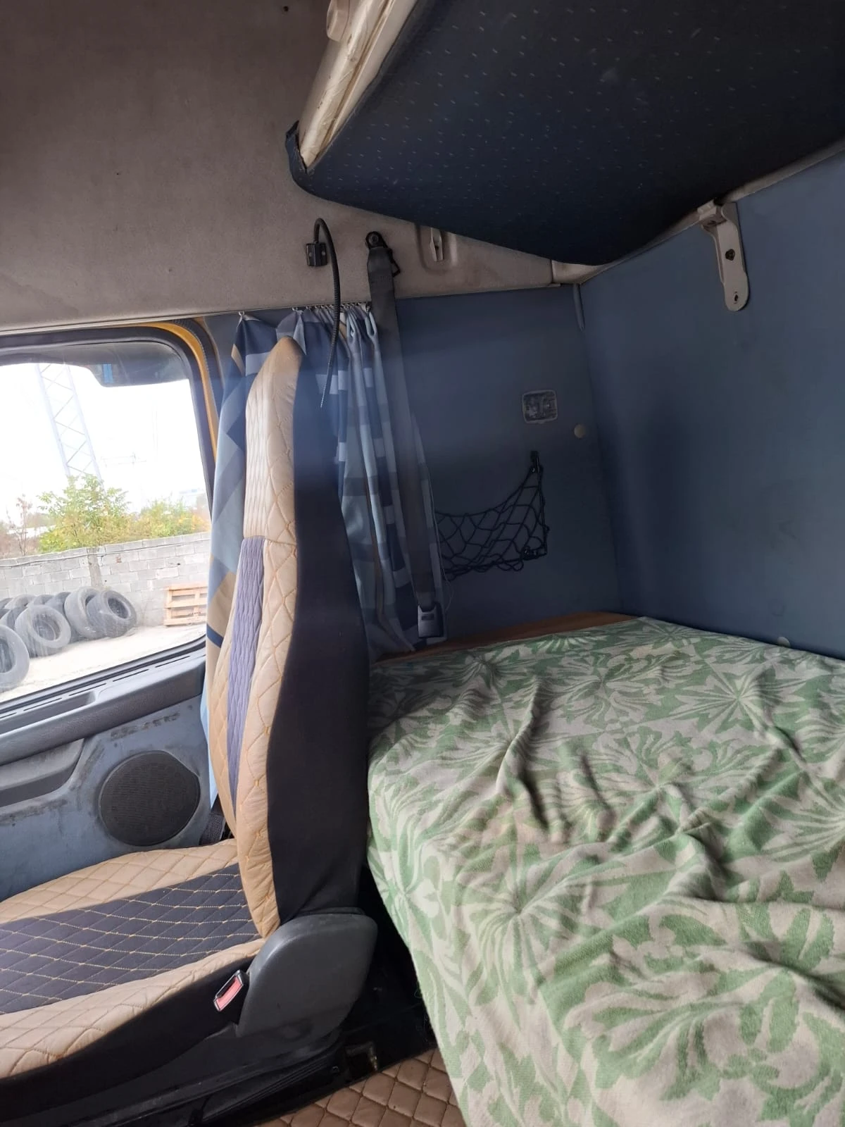 Volvo Fh 2 композиции (2013 Varios + 2008 MEGA), снимка 16 - Камиони - 54989354