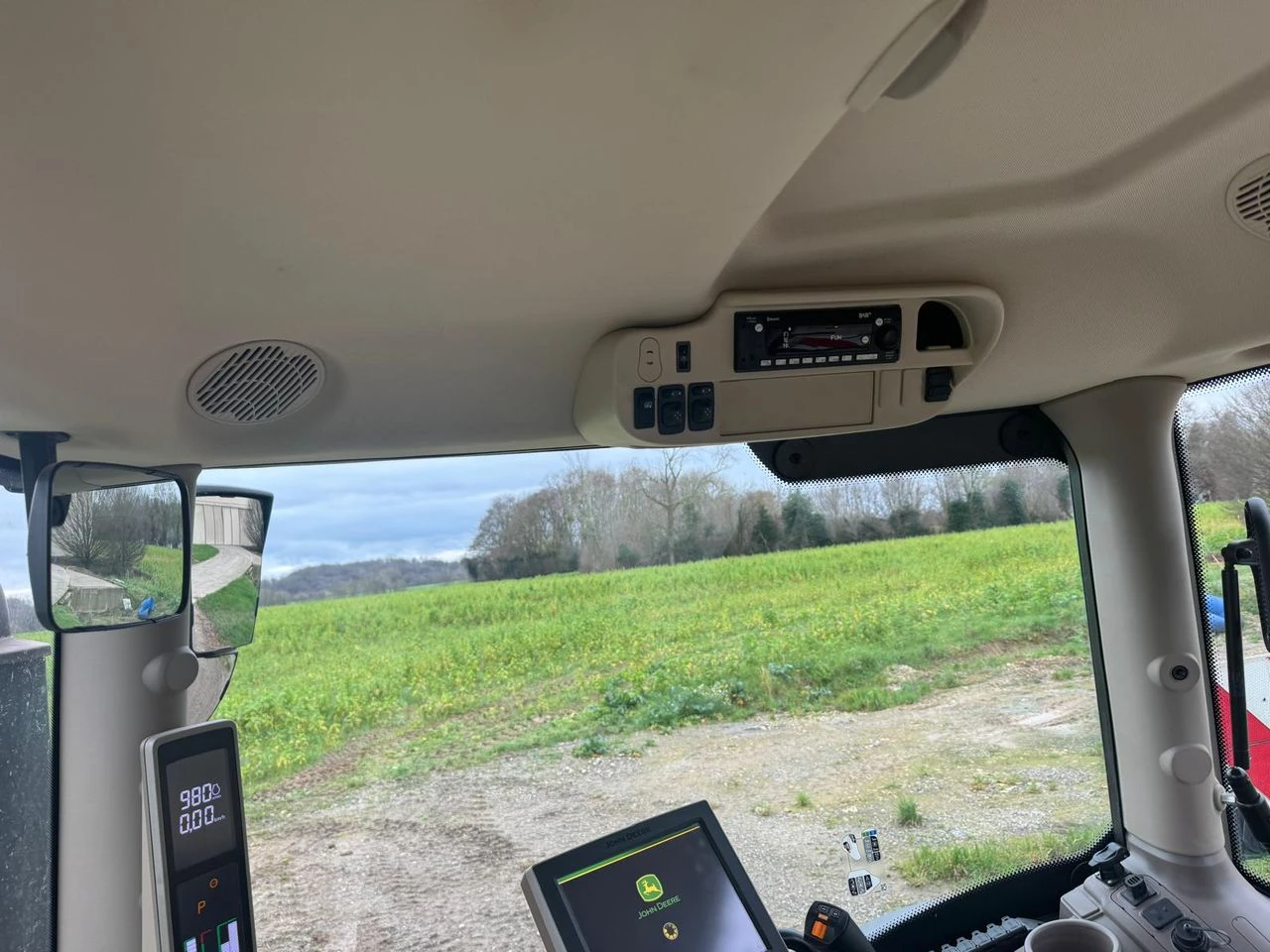 Трактор John Deere  6R250 - изображение 10