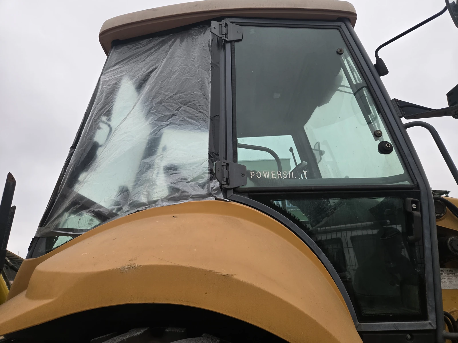 ����� New Holland LB 115-4ps | Mobile.bg � ����������� 5