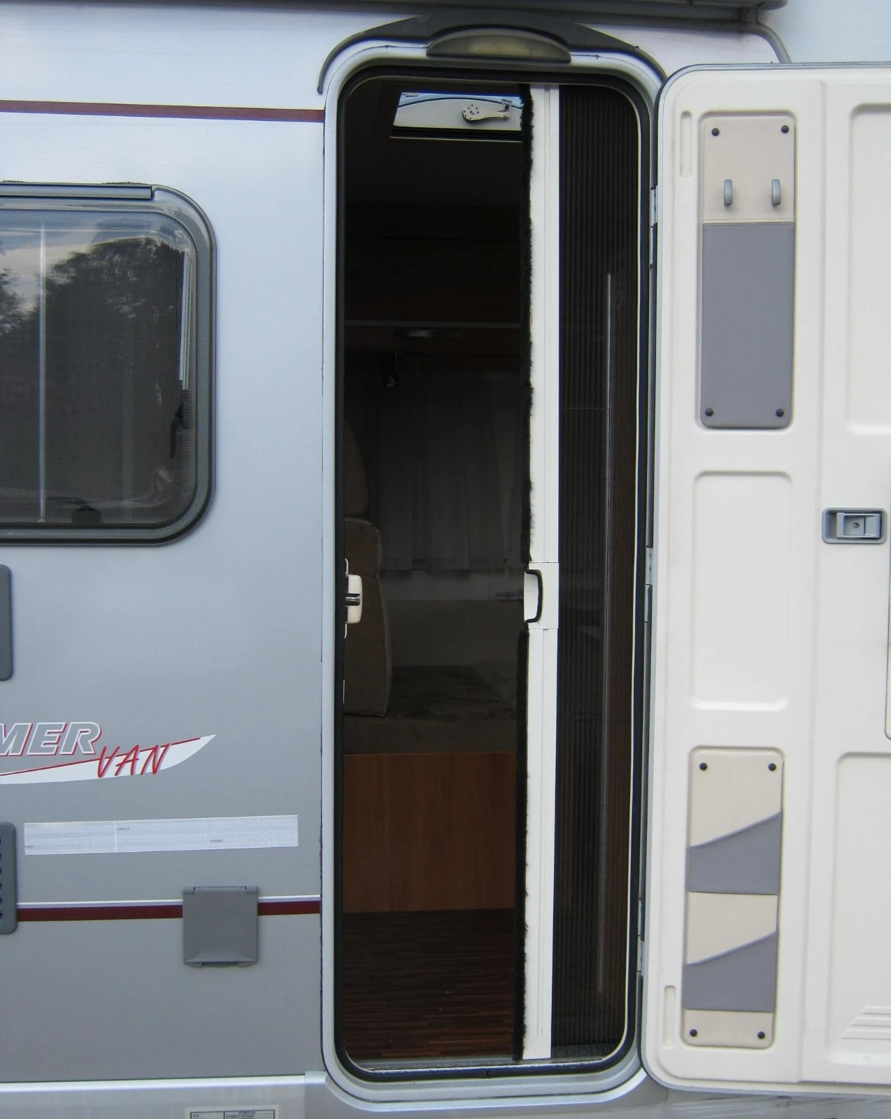  HYMER / ERIBA VAN 572 | Mobile.bg   13