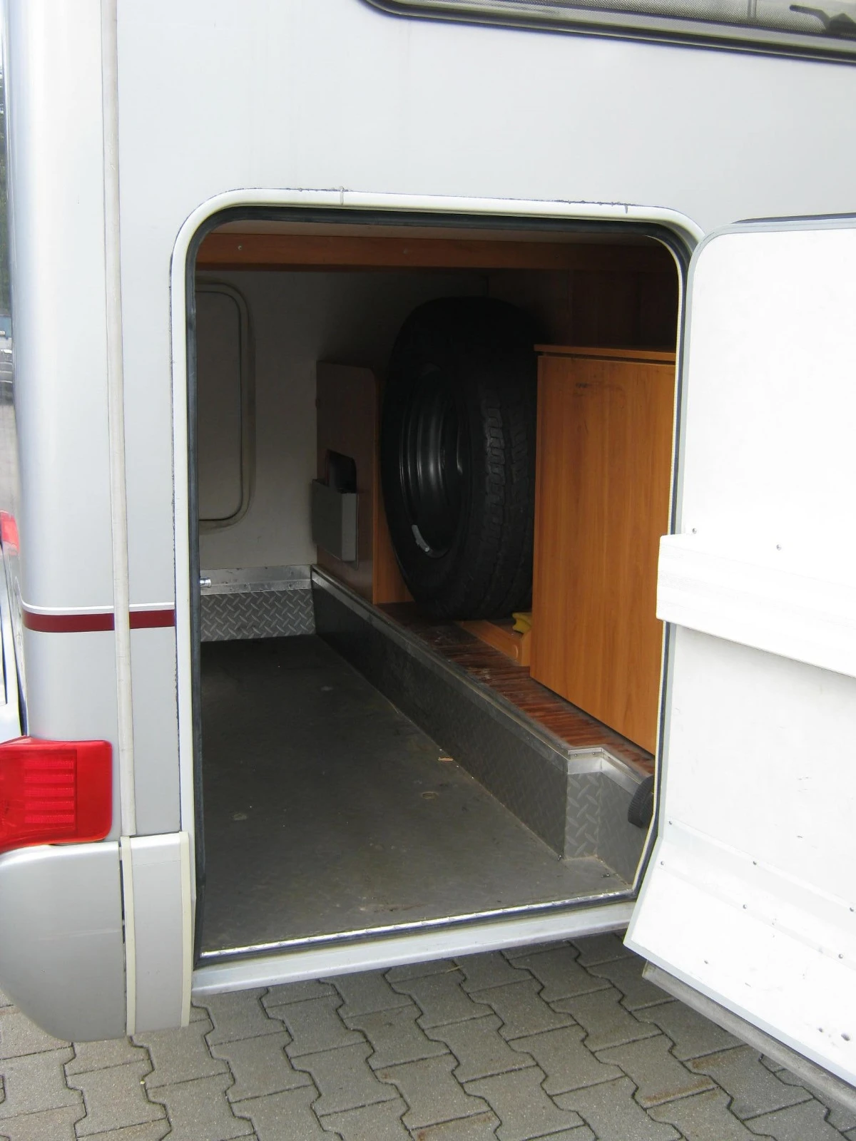  HYMER / ERIBA VAN 572 | Mobile.bg   16