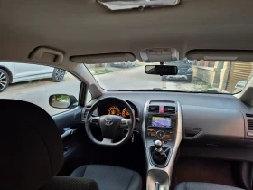 Toyota Auris 1.4d4d-navi-facelift-veriga-6speed-japan , снимка 15