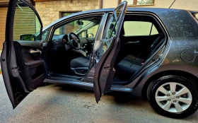 Toyota Auris 1.4d4d-navi-facelift-veriga-6speed-japan , снимка 13
