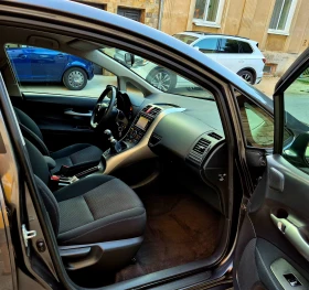 Toyota Auris 1.4d4d-navi-facelift-veriga-6speed-japan , снимка 14