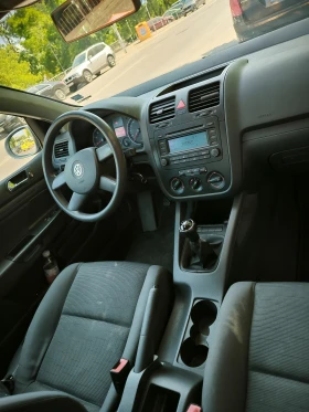 Обява за продажба на VW Golf 5 1.4i климатик ~4 300 лв. - изображение 9