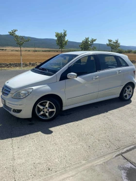 Mercedes-Benz B 180, снимка 9