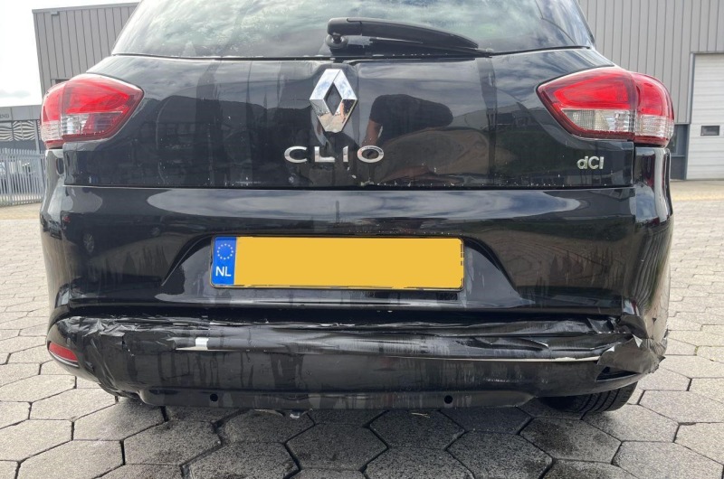 Renault Clio 1.5 DCI NAVI CLIMA, снимка 7 - Автомобили и джипове - 46097436