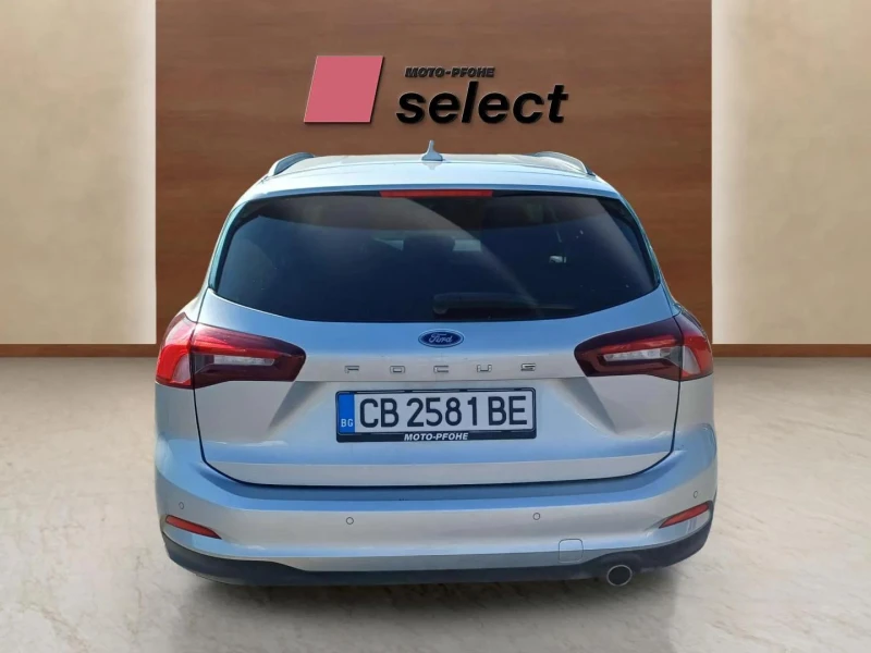 Ford Focus 1.0 EcoBoost, снимка 6 - Автомобили и джипове - 51122601