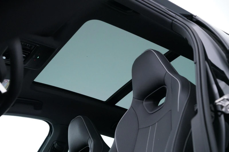 Skoda Superb 2.0TSI* 4WD* SPORT-LINE* DISTR* HEAD-UP* PANO* 360, снимка 9 - Автомобили и джипове - 51210262