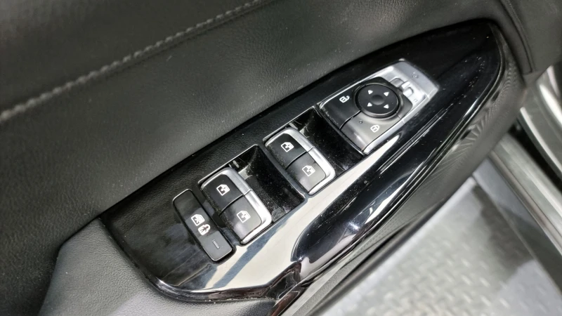 Kia K5 1.6T NOBLESSE, снимка 13 - Автомобили и джипове - 51903292