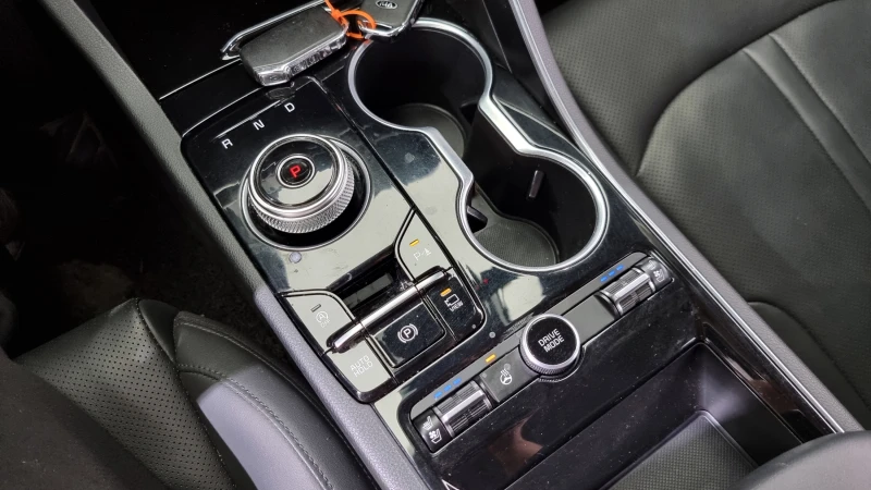 Kia K5 1.6T NOBLESSE, снимка 8 - Автомобили и джипове - 51903292