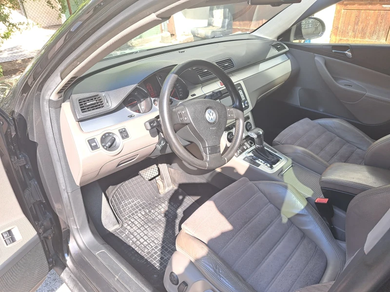 VW Passat, снимка 12 - Автомобили и джипове - 51810442