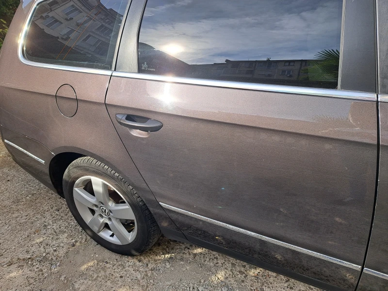 VW Passat, снимка 3 - Автомобили и джипове - 51810442