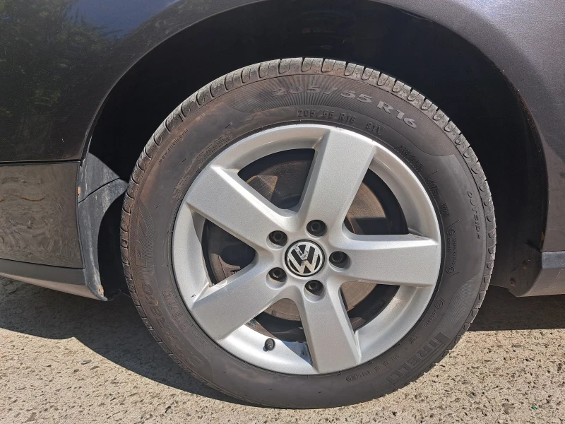 VW Passat, снимка 15 - Автомобили и джипове - 51810442