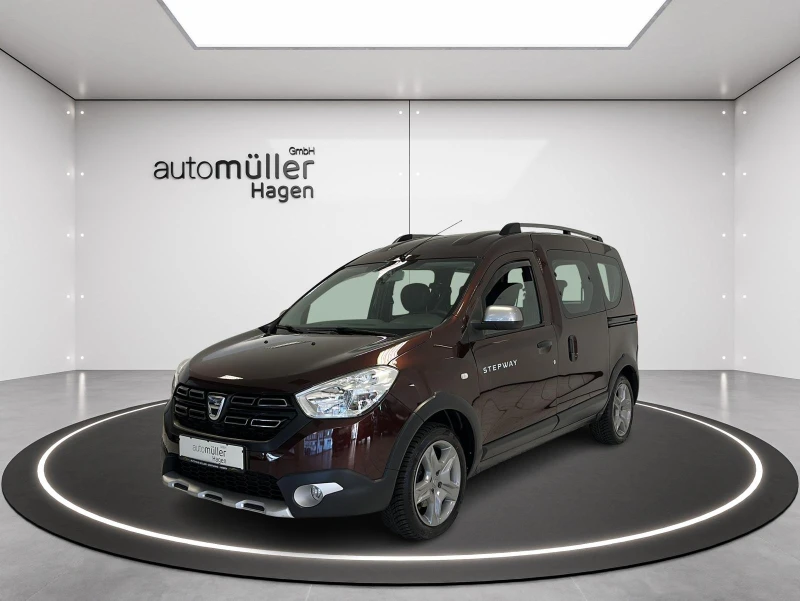 Dacia Dokker 1.2 TCe Stepway Celebration NAVI| KAM| SHZ, снимка 3 - Автомобили и джипове - 52539593