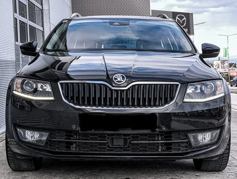 Skoda Octavia 1.6TDI 4X4 DISTRONIC/CAMERA , снимка 2 - Автомобили и джипове - 52685716