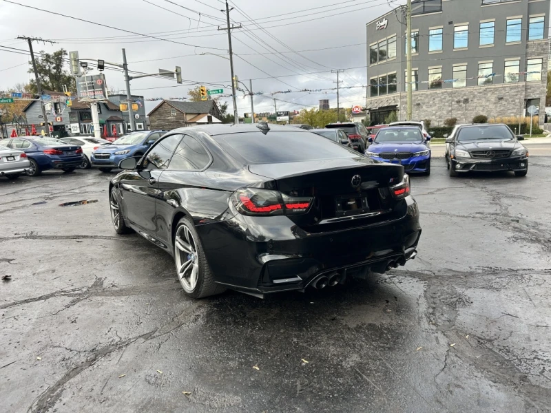 BMW M4 * CLEAN CARFAX| CARPLAY| EDC| CF ROOF * CARFAX * Ц, снимка 4 - Автомобили и джипове - 52969240
