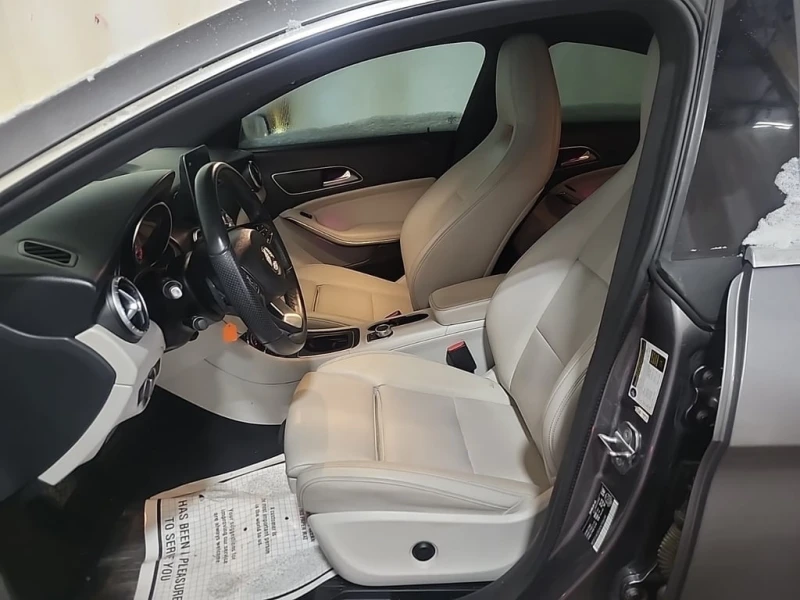 Mercedes-Benz CLA * 250 * CARFAX * ЦЕНА ДО БГ, снимка 7 - Автомобили и джипове - 53042324