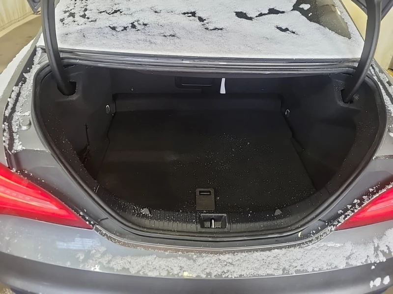 Mercedes-Benz CLA * 250 * CARFAX * ЦЕНА ДО БГ, снимка 15 - Автомобили и джипове - 53042324