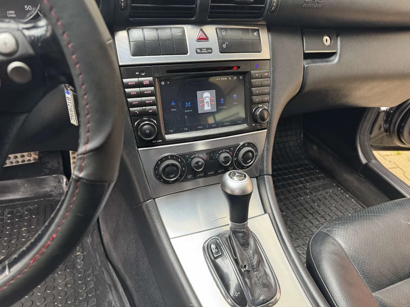 Mercedes-Benz C 220, снимка 10 - Автомобили и джипове - 53303053
