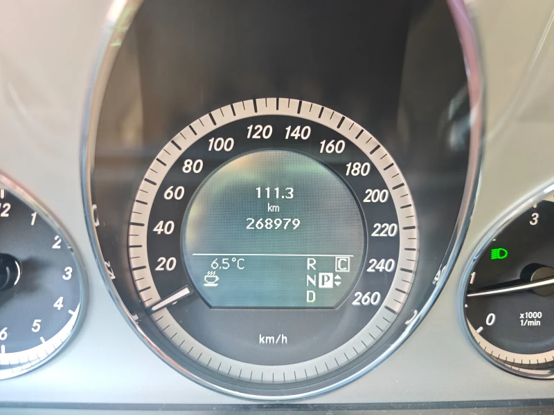 Mercedes-Benz E 350 E350 Avangard, снимка 6 - Автомобили и джипове - 53521109