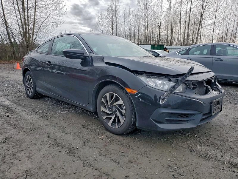 Honda Civic 2.0L 4 Front-wheel Drive, снимка 7 - Автомобили и джипове - 53083560