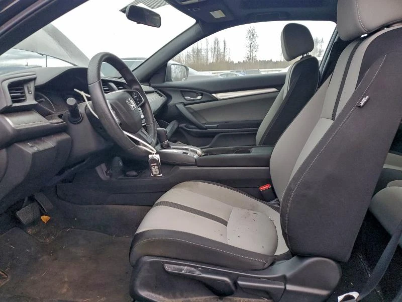 Honda Civic 2.0L 4 Front-wheel Drive, снимка 10 - Автомобили и джипове - 53083560