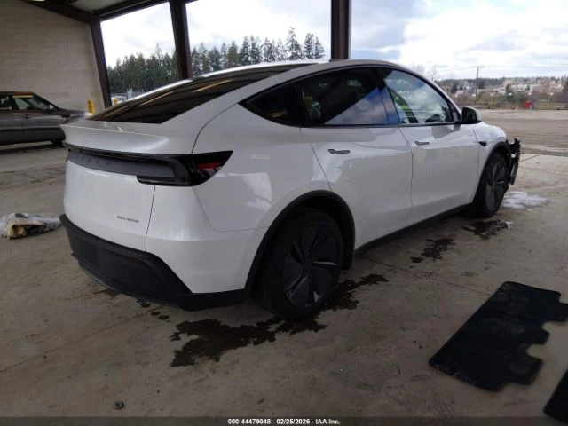 Tesla Y Juniper LONG RANGE DUAL MOTOR PREMIUM AWD, снимка 3 - Автомобили и джипове - 53911656