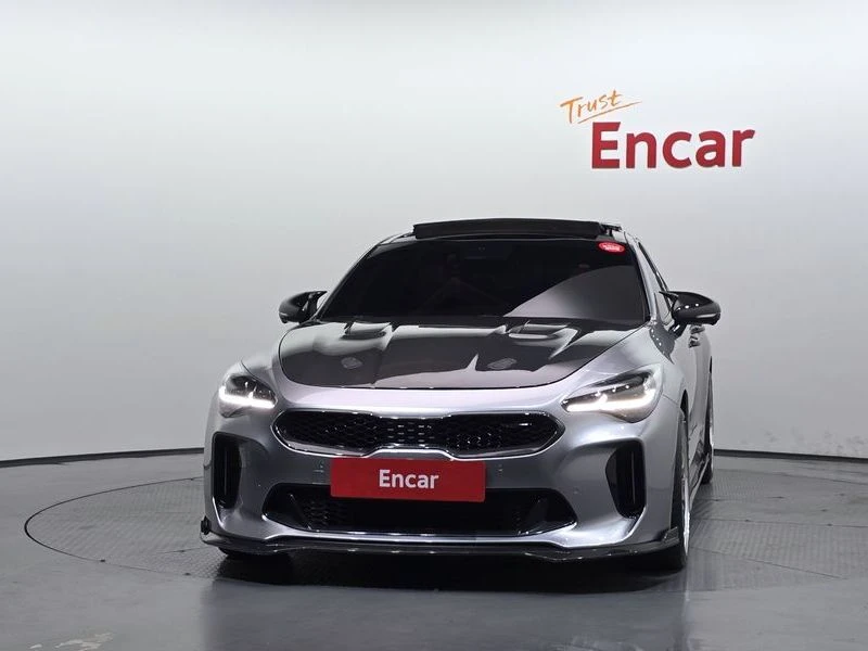 Kia Stinger 3.3 Automatic, снимка 2 - Автомобили и джипове - 55587584